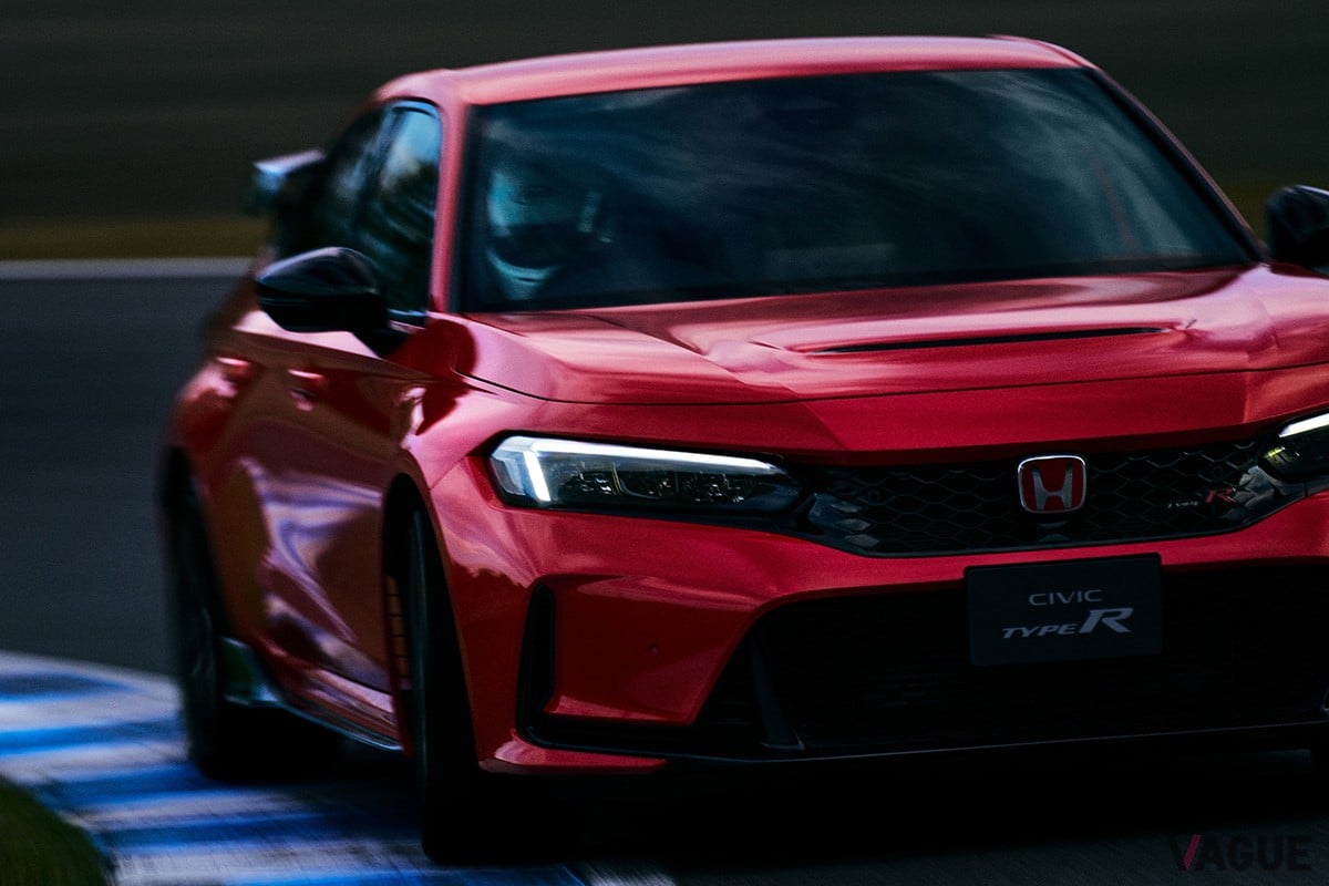 ホンダ「シビック タイプR レーシングブラックパッケージ」