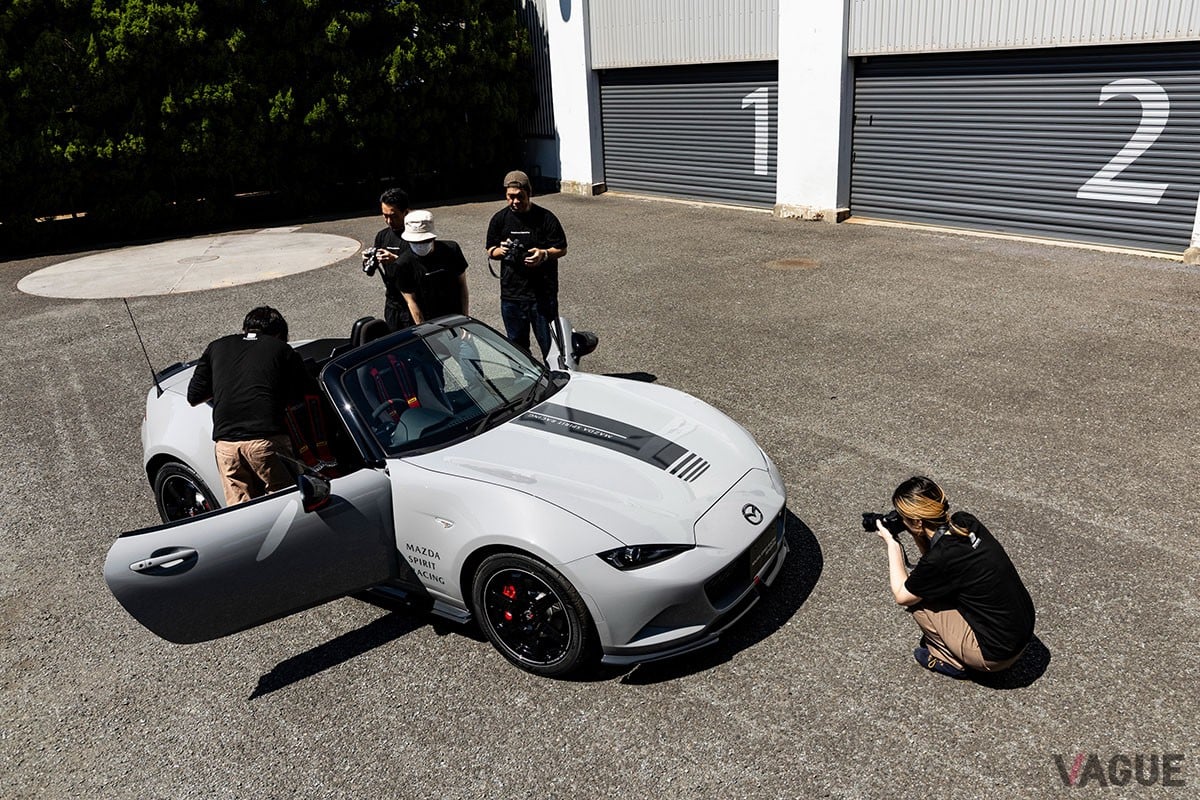 ポリフォニーデジタルの制作チームは「12R」の撮影を実施。スチール＆ムービーの撮影に加え、重要な3Dスキャンや集音などをおこなった