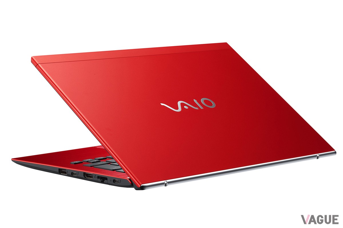 「VAIO SX14」ファインレッド（VAIO直営ストア限定カラー）