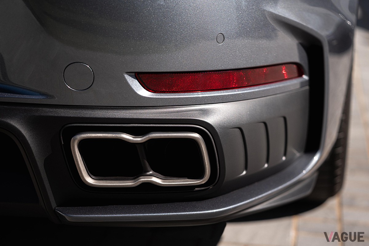 ポルシェ新型「911ターボS」