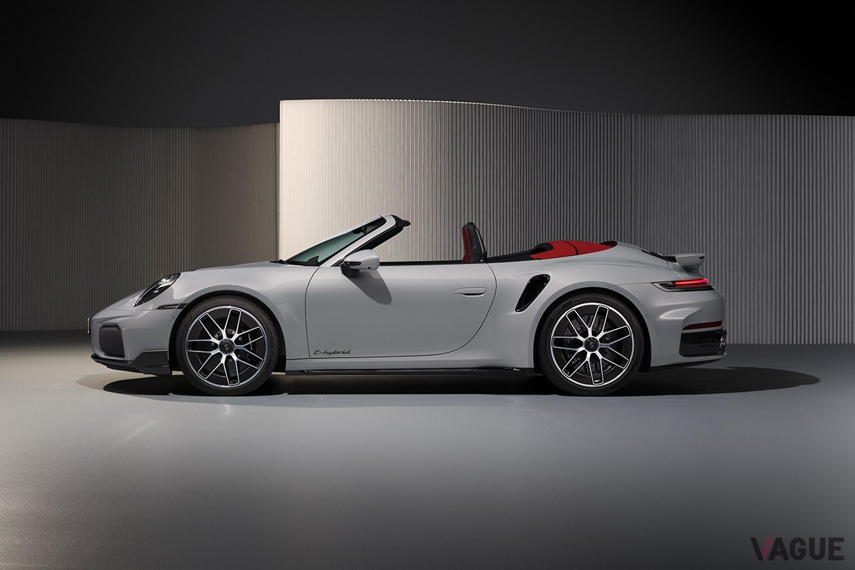 ポルシェ新型「911ターボS」