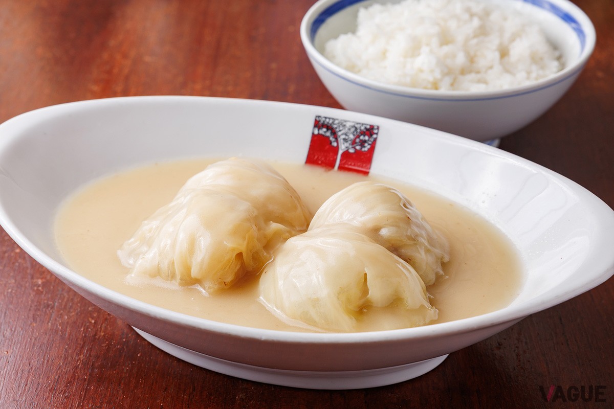 ロールキャベツシチュー2貫とご飯1250円。2貫単品の場合1180円