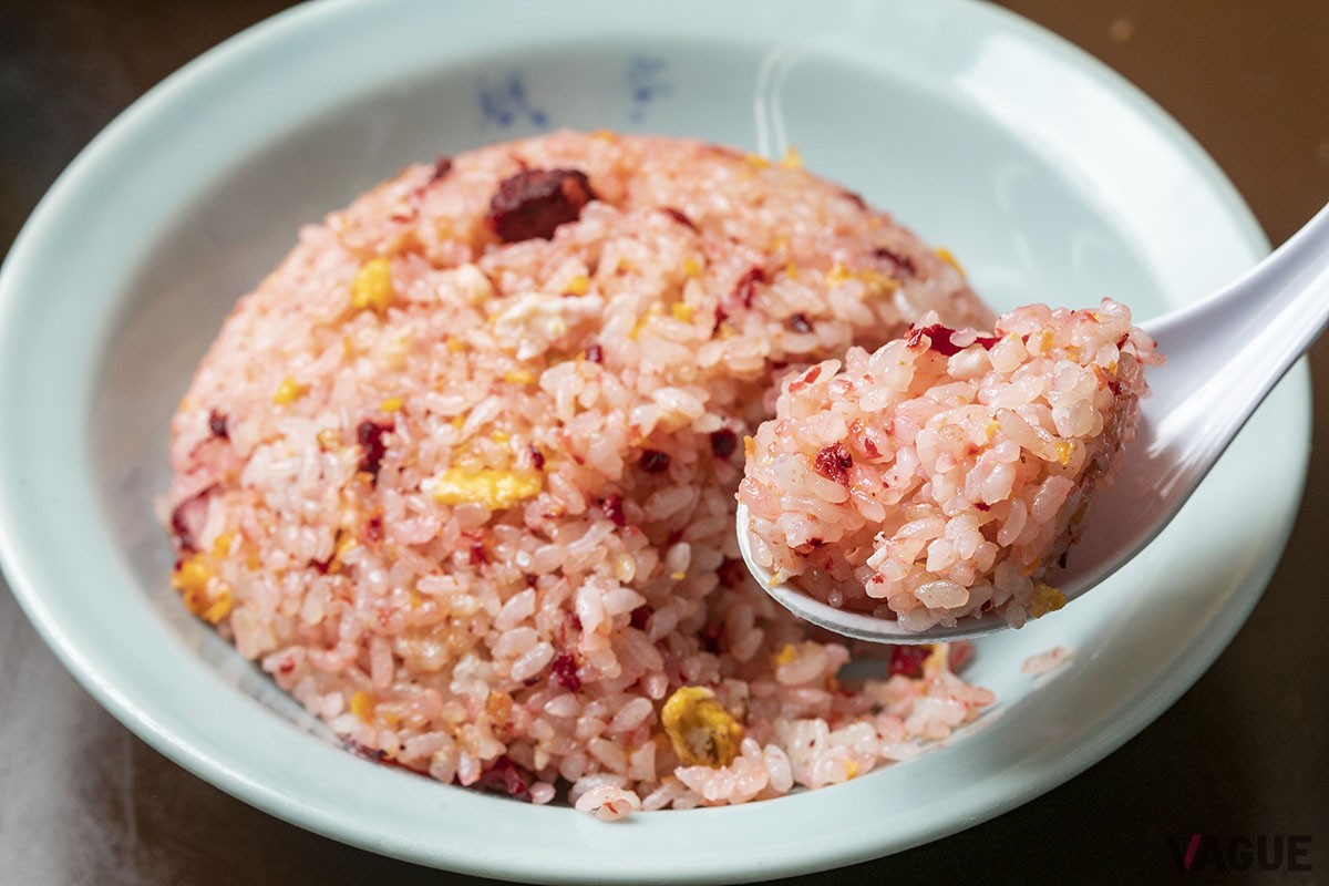 SNSで「映える」と評判になったのにも納得。味はどこか懐かしい、素朴な味わい