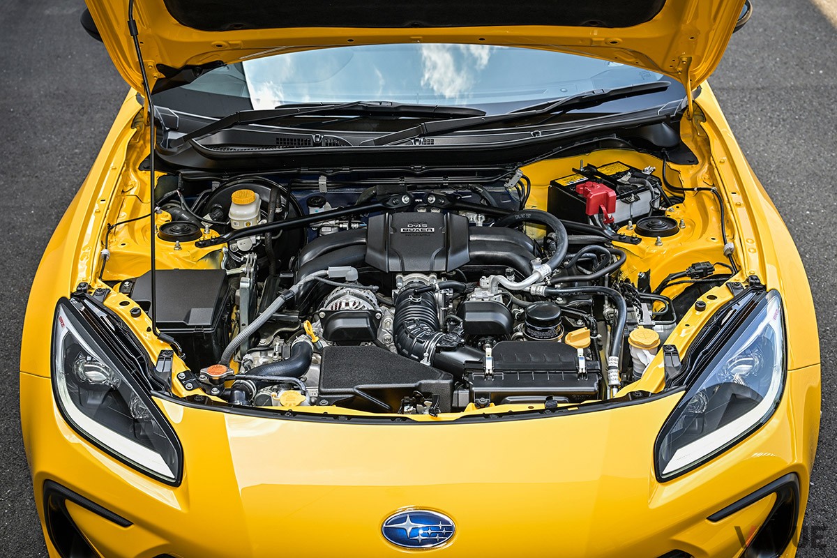 スバル「BRZ」の特別仕様車「STIスポーツ イエローエディション」