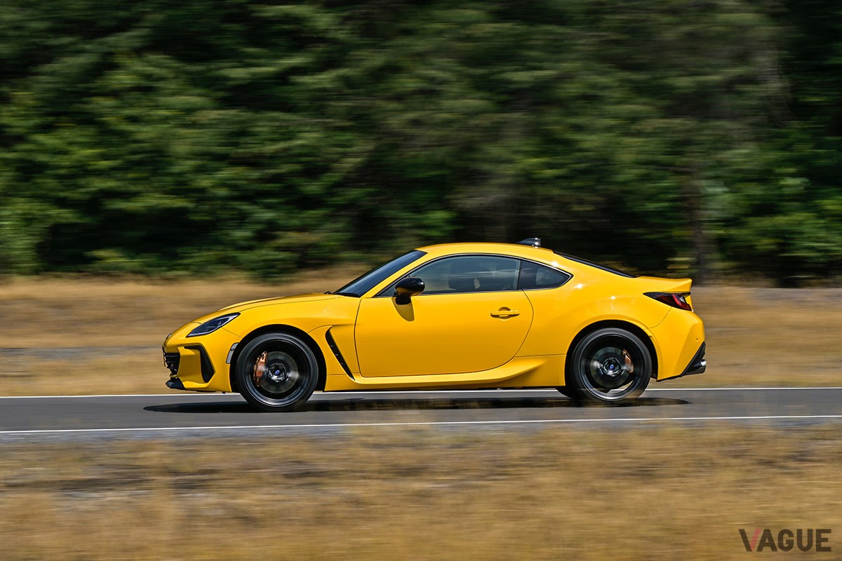 スバル「BRZ」の特別仕様車「STIスポーツ イエローエディション」
