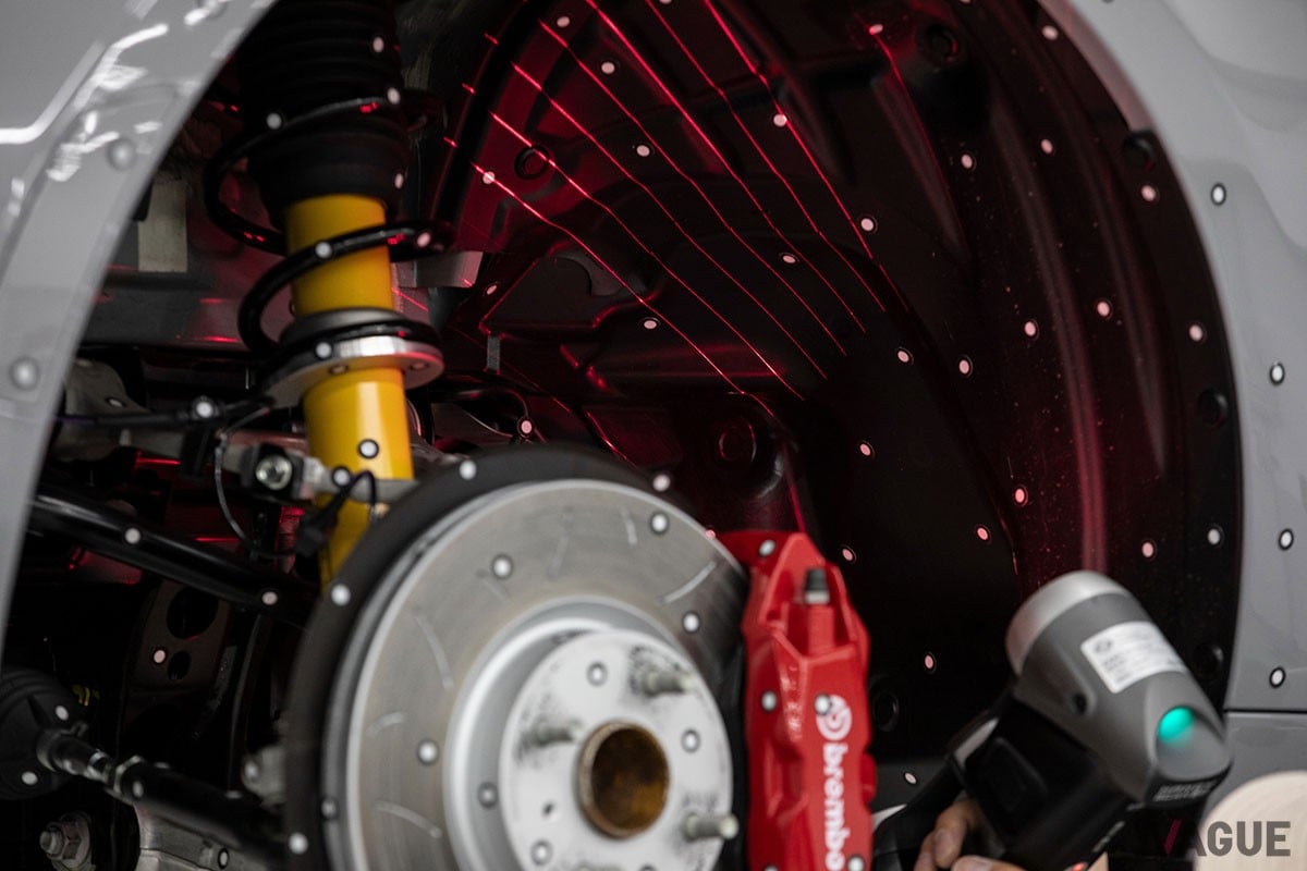 ポリフォニーデジタルの制作チームは「12R」の撮影を実施。スチール＆ムービーの撮影に加え、重要な3Dスキャンや集音などをおこなった