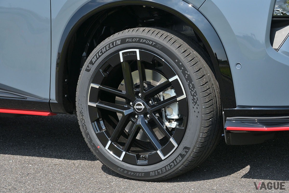 日産「エクストレイル NISMO e-4ORCE」