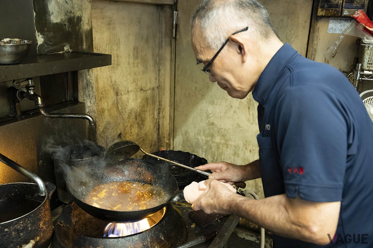 暑い時期はやはり、冷やし中華1000円がおすすめですね。9月上旬ぐらいまで出す予定です」（店主）
