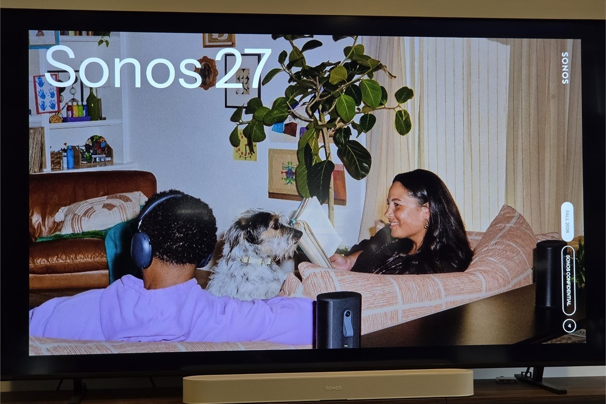 プレゼンテーションで示された「Sonos 27」のイメージ。スピーカーやサウンドバー、ヘッドフォンを単体で完結させず、家のさまざまな場所で音楽体験をつなぐというSonosの考え方を象徴している。