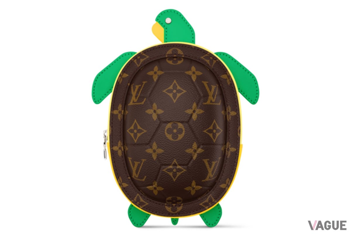 LV タートル・ウェアラブル ウォレット：47万6300円