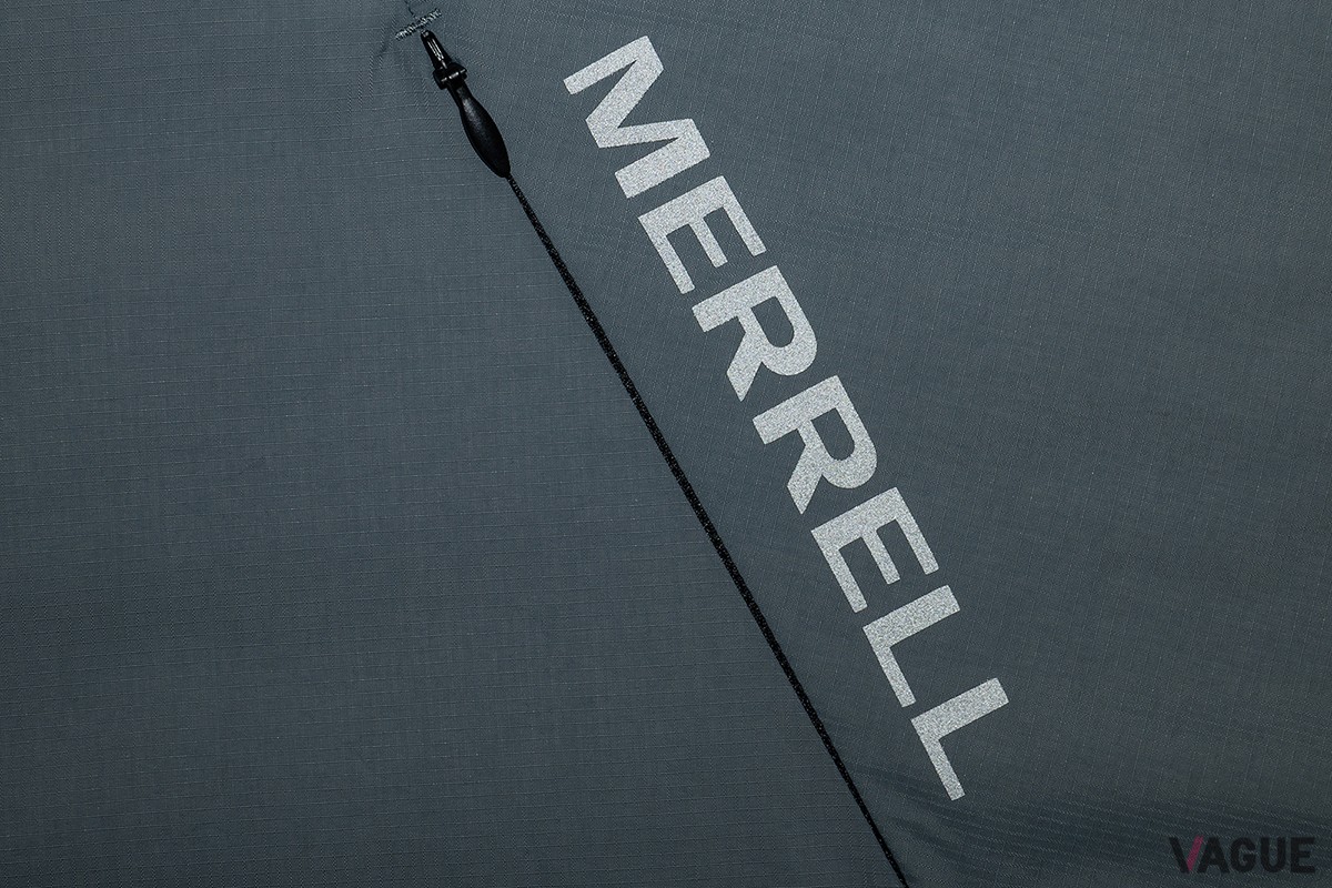 ナイロン ジップアップ ジャケット ベント（GREY）：2万2000円