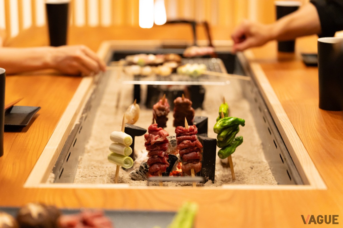 囲炉裏・BBQで家族や仲間とワイワイ楽しむ食事タイム