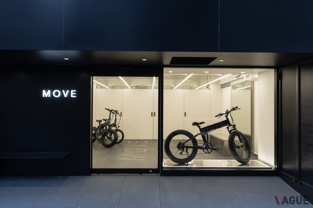 直営店「MOVE.TOKYO」（東京・恵比寿）