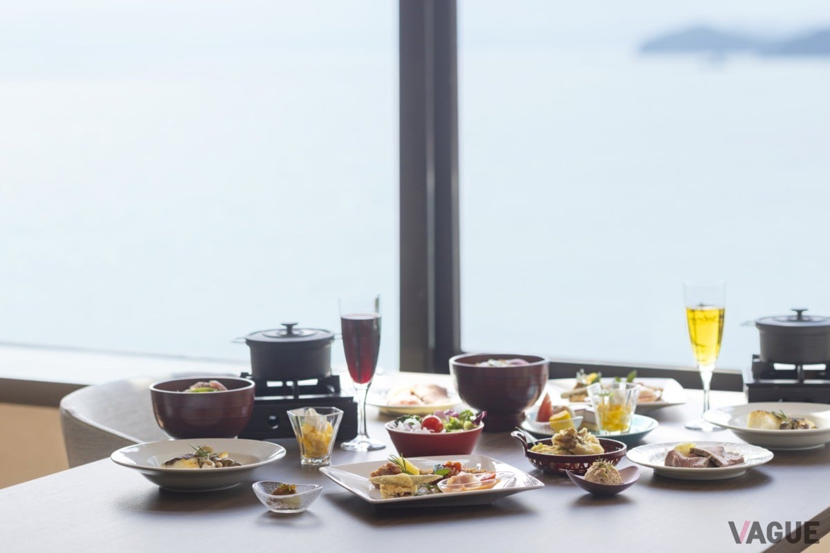 華やかな料理を用意