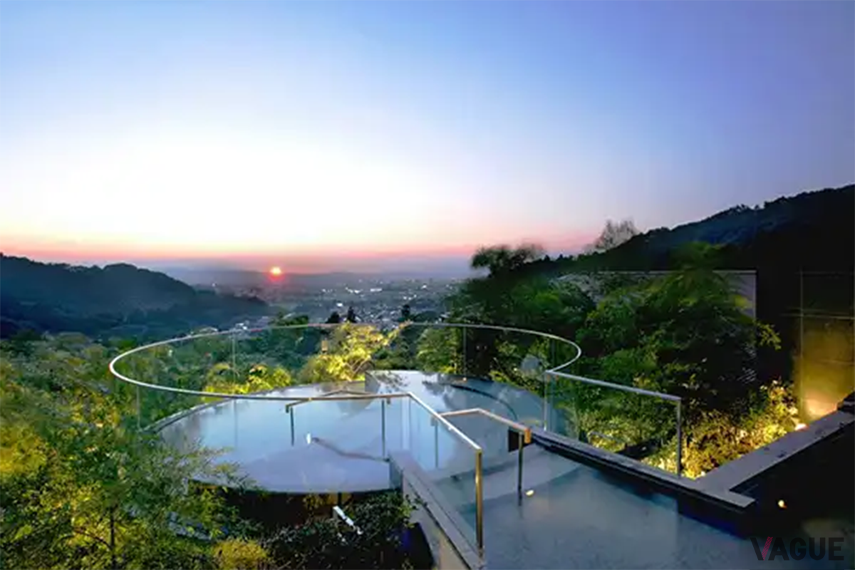 東山温泉「御宿東鳳」