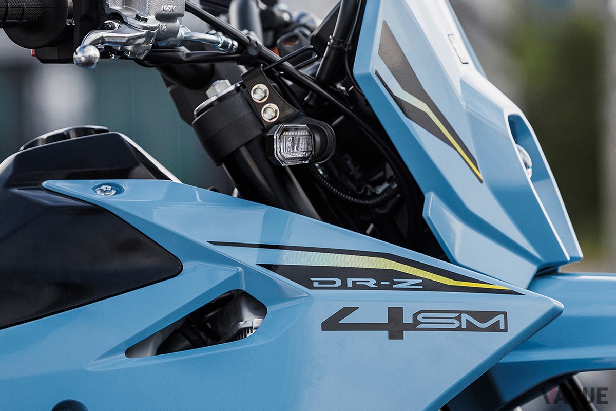 スズキ新型「DR-Z4SM」