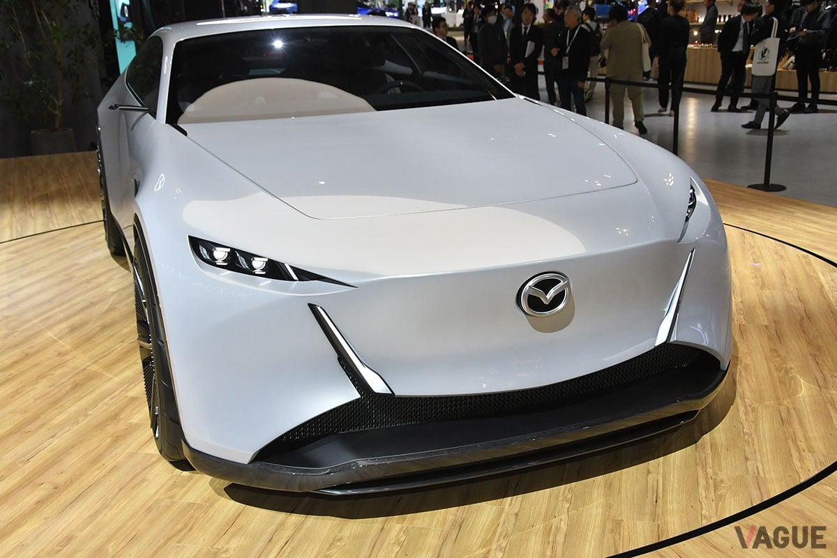 「マツダ ビジョン クロスクーペ」