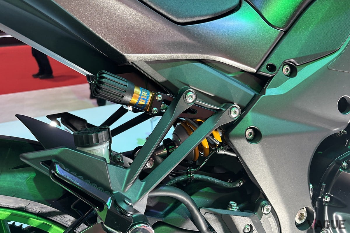 カワサキ「Z1100SE」