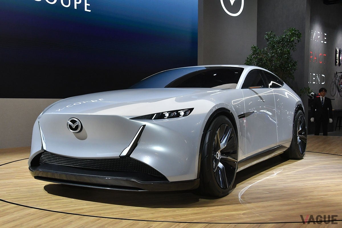 「マツダ ビジョン クロスクーペ」