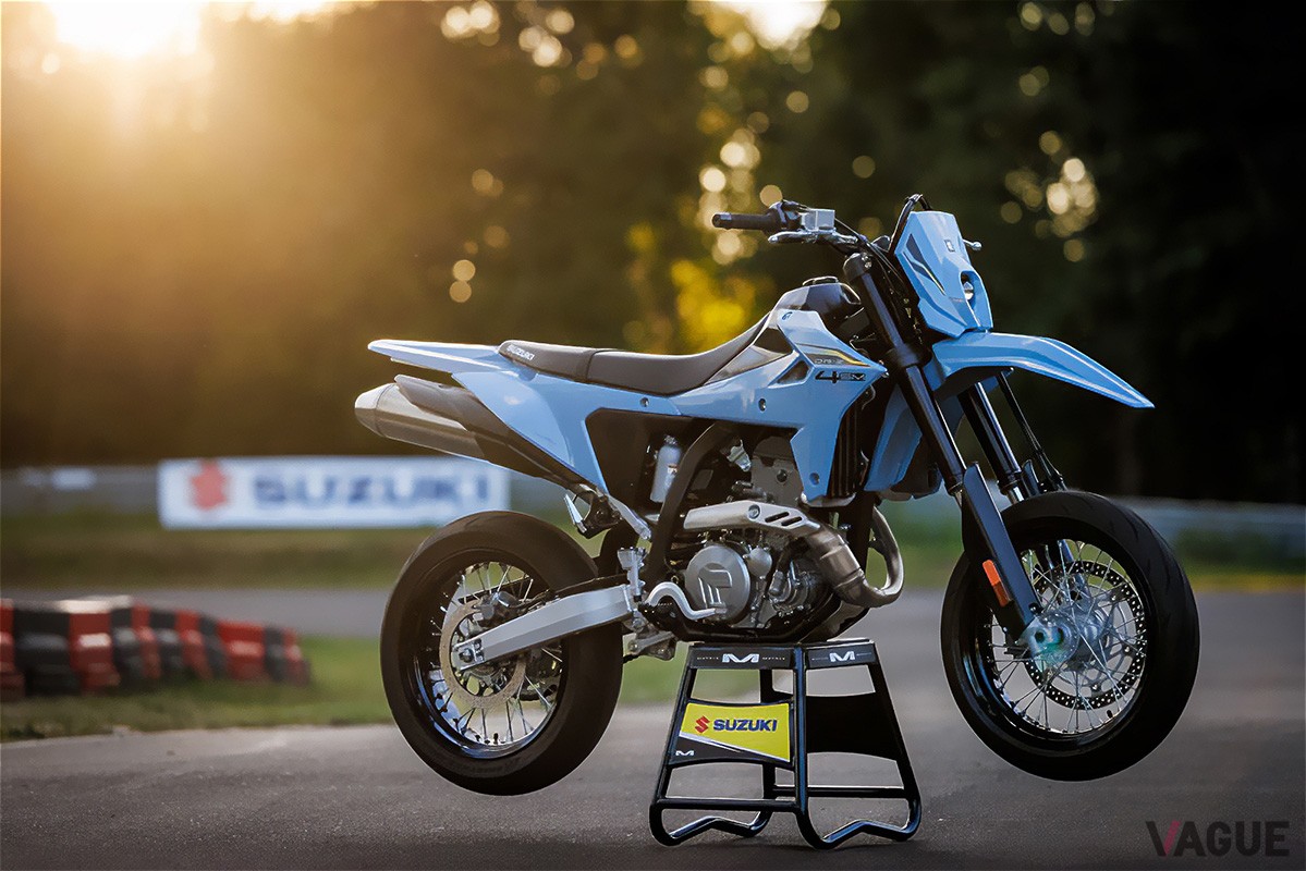 スズキ新型「DR-Z4SM」