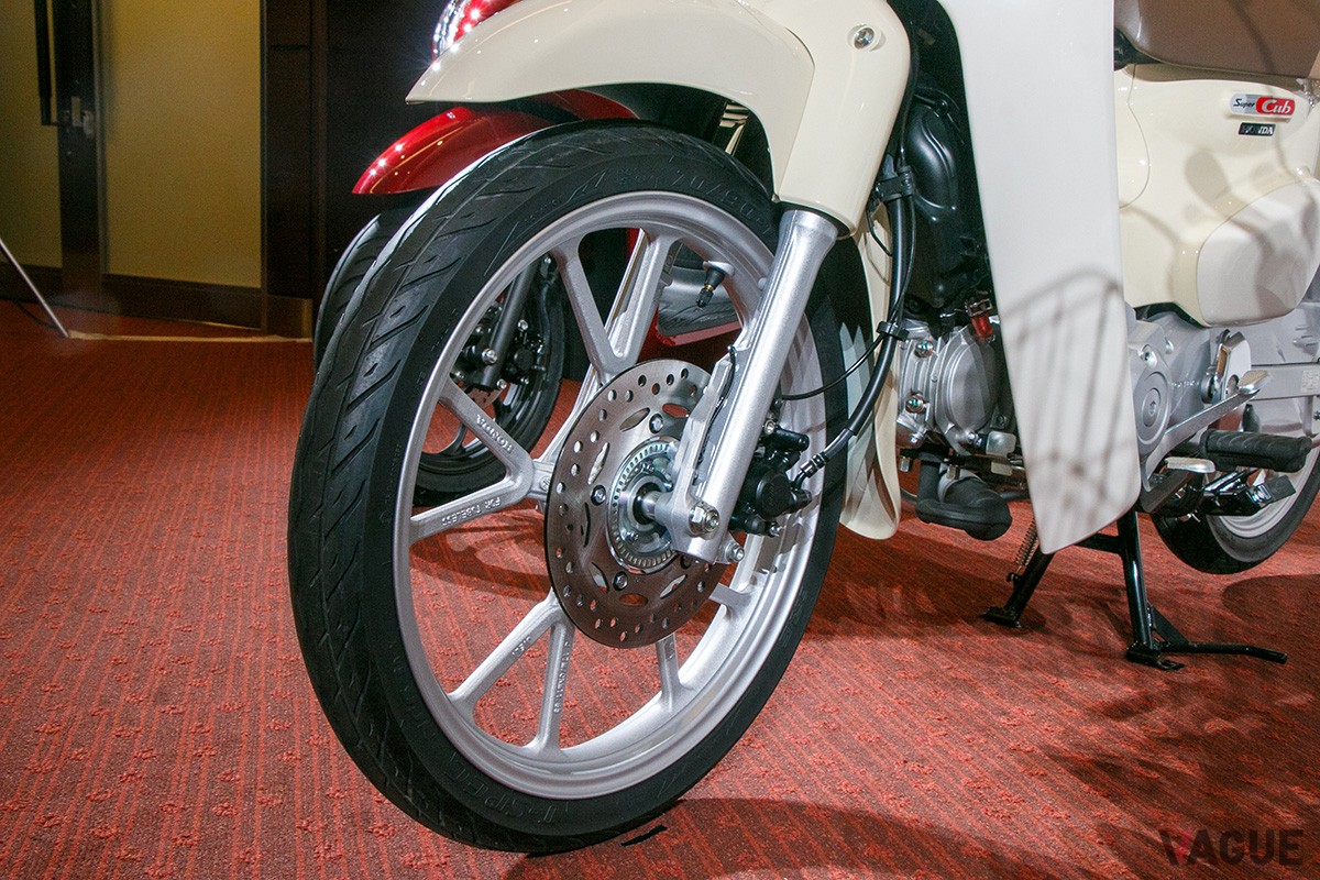 ホンダ「スーパーカブ110 Lite」