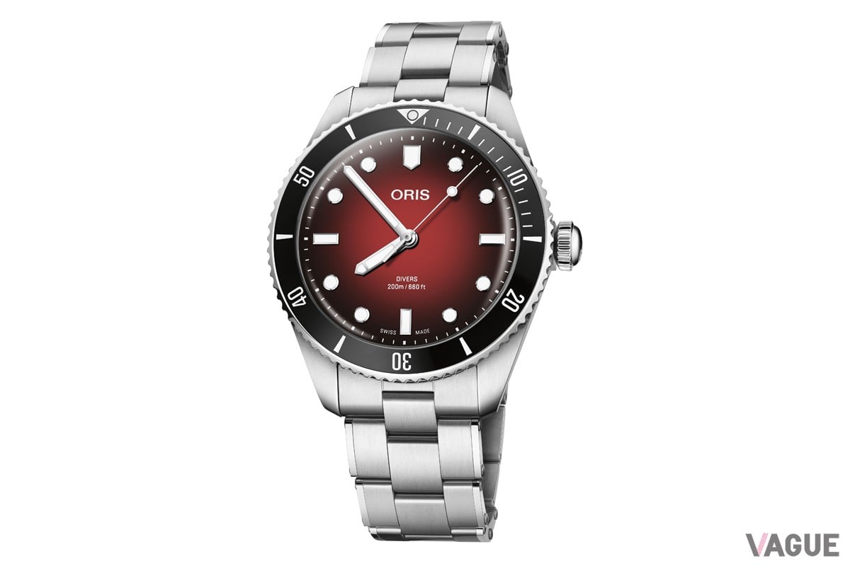 時計愛好家から支持の高いノンデイト仕様