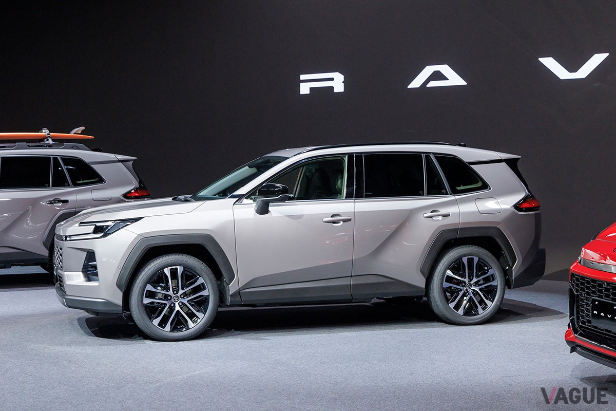 トヨタ新型「RAV4 コア」