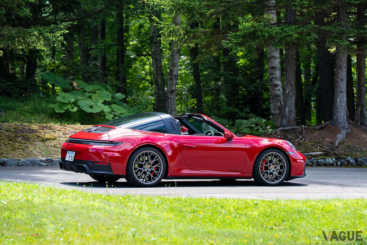 ポルシェ「911 タルガ4 GTS」