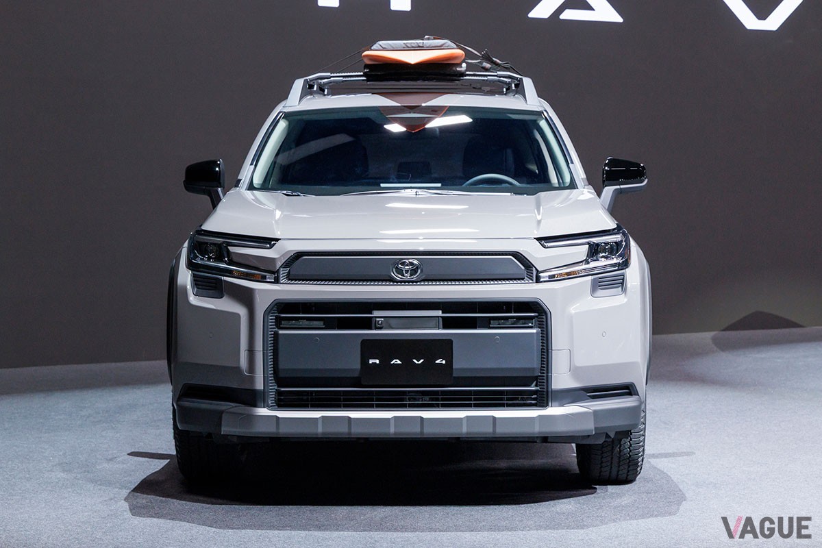 トヨタ新型「RAV4 アドベンチャー」