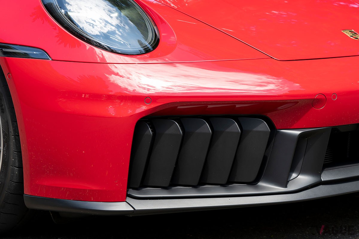 ポルシェ「911 タルガ4 GTS」