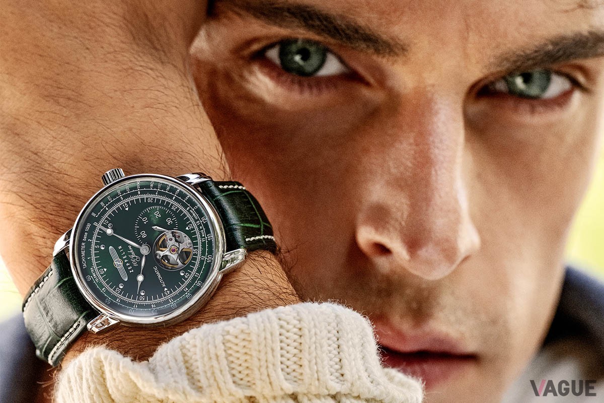 モデルを象徴する7時位置に設けられたオープンハート