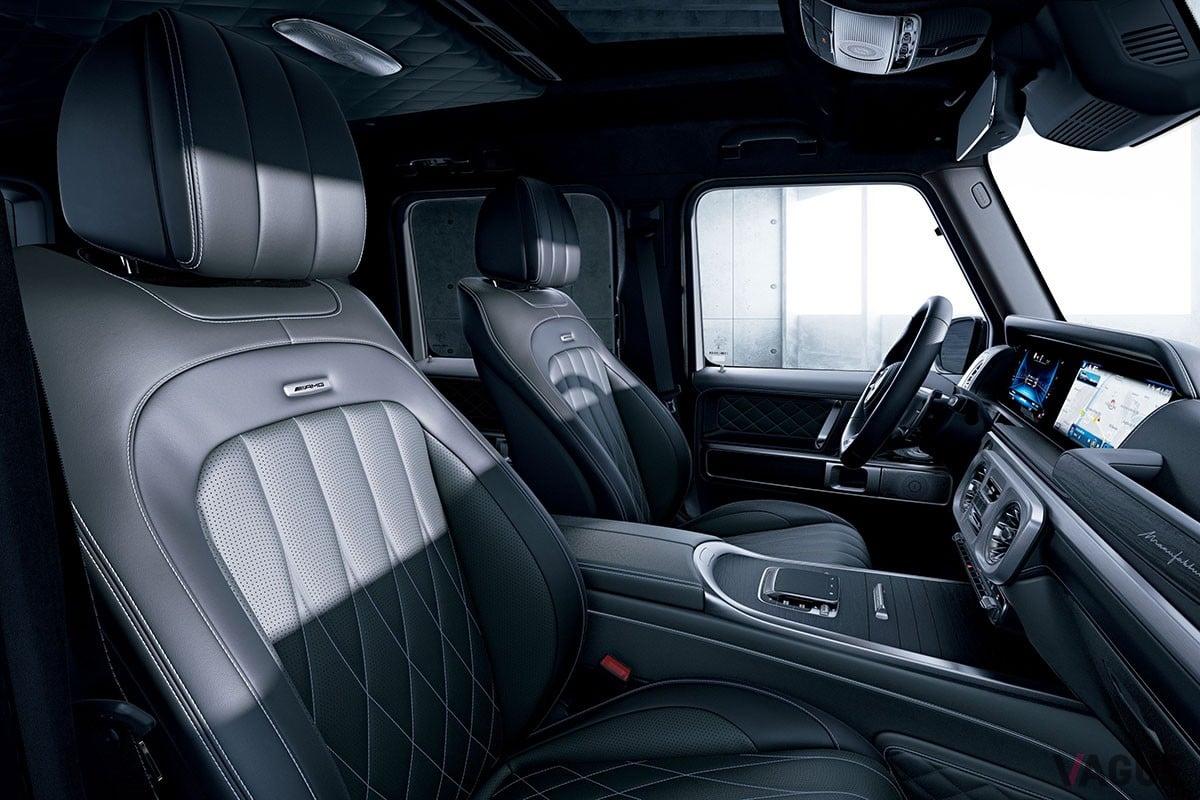 内装（MANUFAKTUR チタニウムグレー／ブラック）