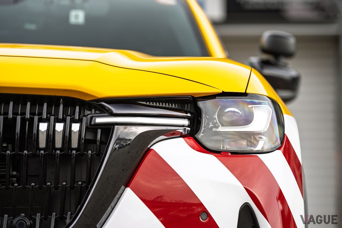 マツダ「CX-80」の道路パトロールカー