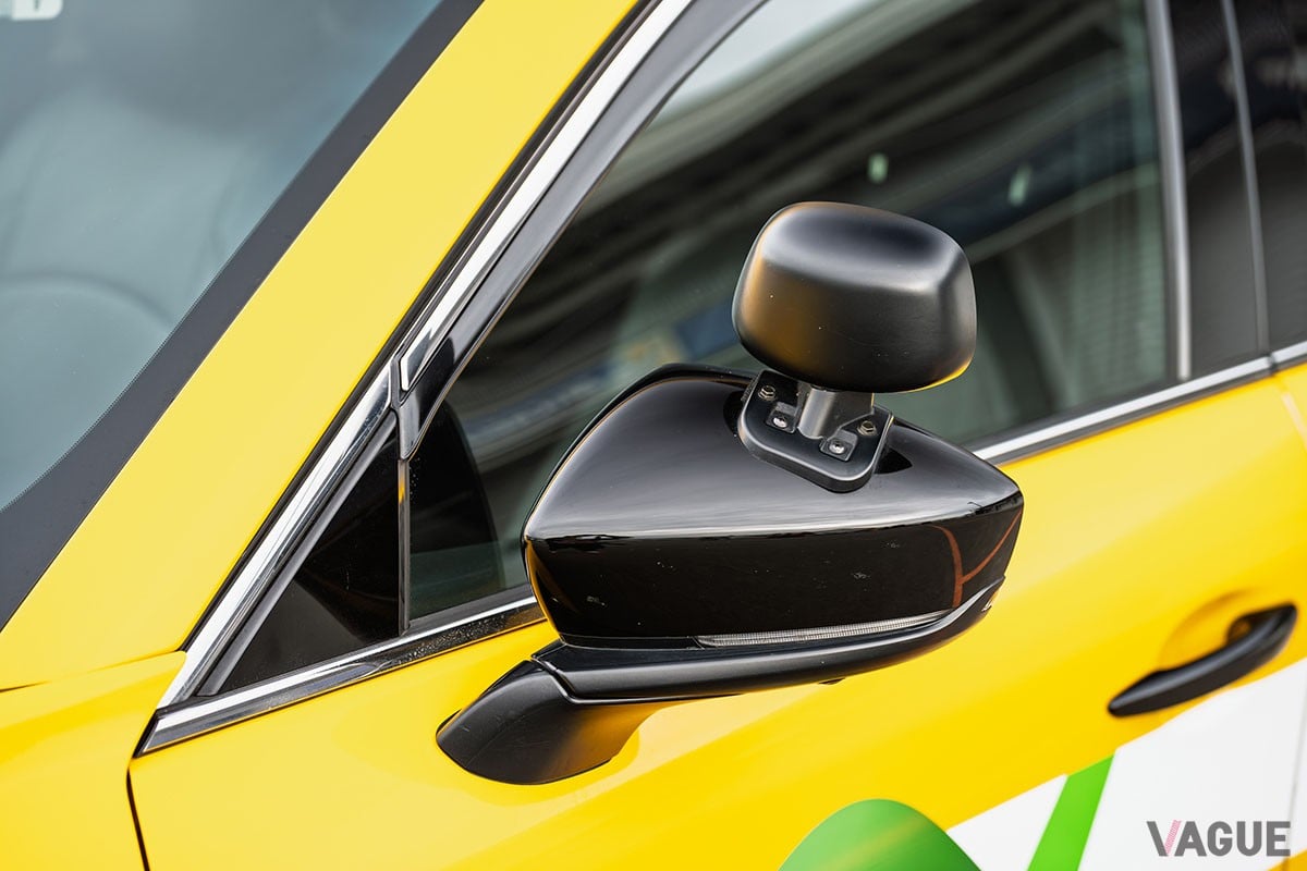 マツダ「CX-80」の道路パトロールカー