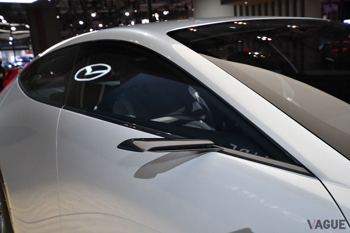 「マツダ ビジョン クロスクーペ」