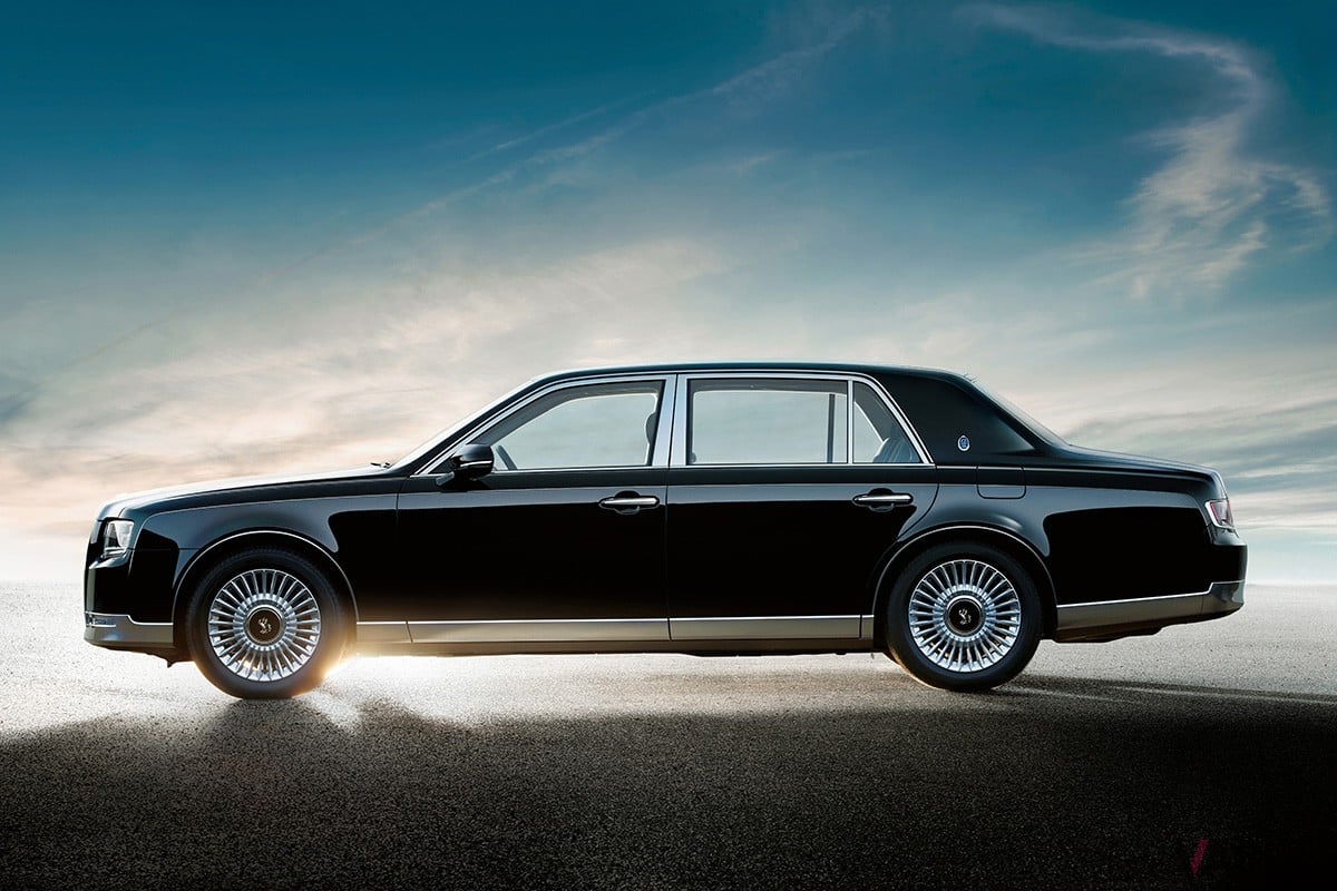 トヨタ「センチュリー」