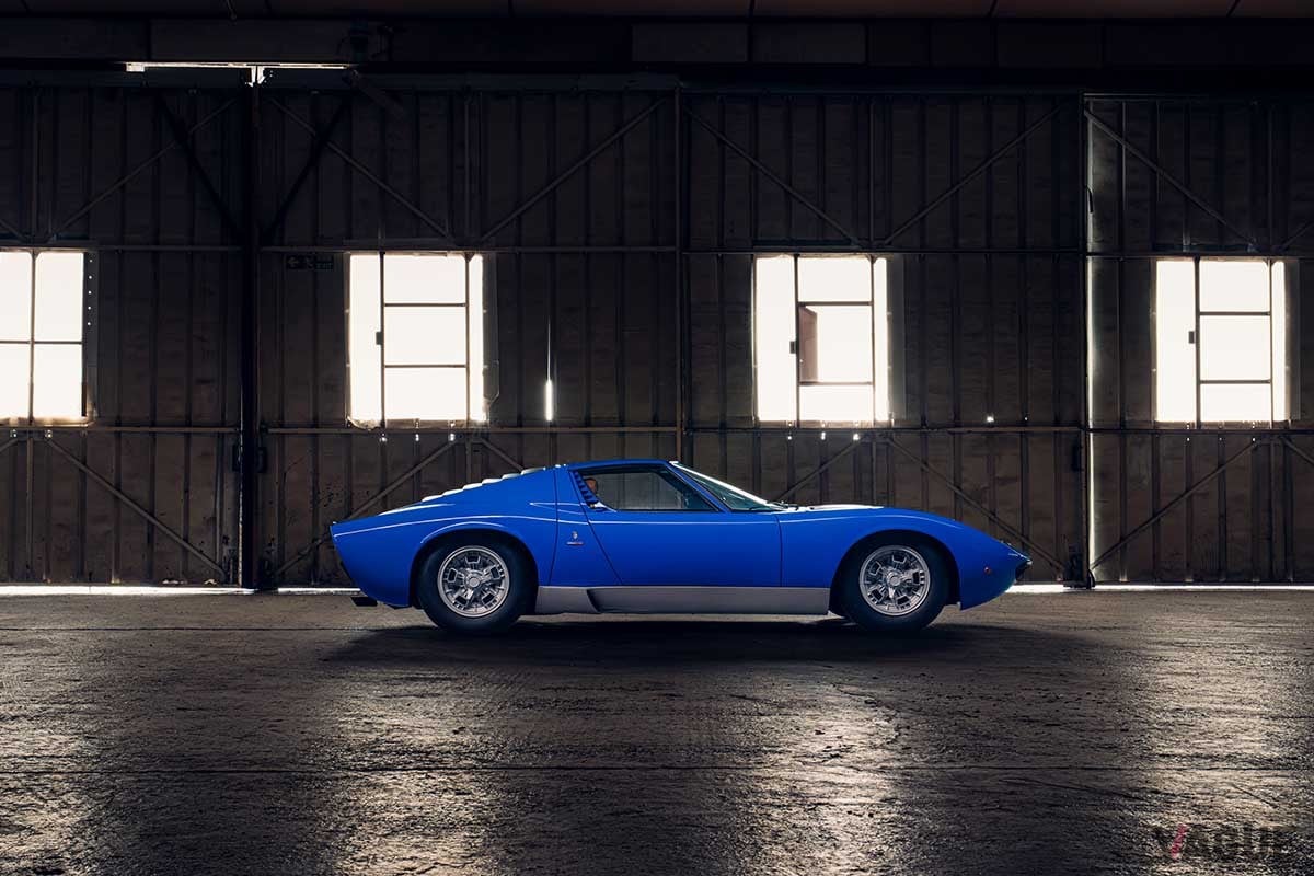 オークションに登場した1968年式ランボルギーニ「ミウラP400」Alex Penfold(c)2025 Courtesy of RM Sotheby's
