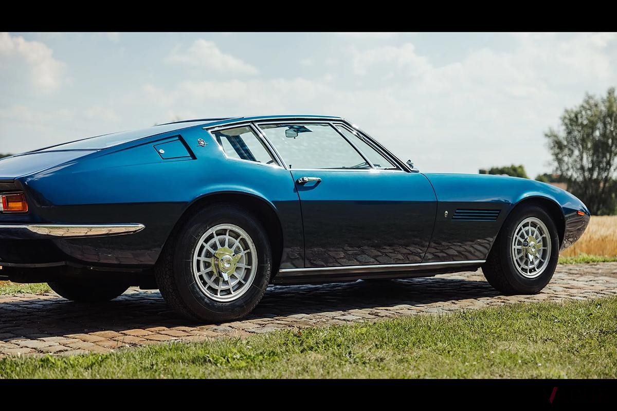 オークションに出品される1969年式マセラティ「ギブリ4.9SSクーペ」