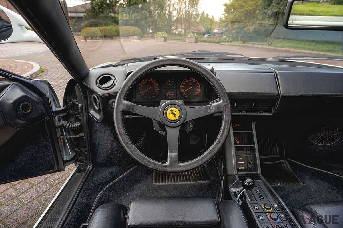 オークションに出品される1986年式フェラーリ「テスタロッサ」Jani Tlja(c)2025 Courtesy of RM Sotheby's