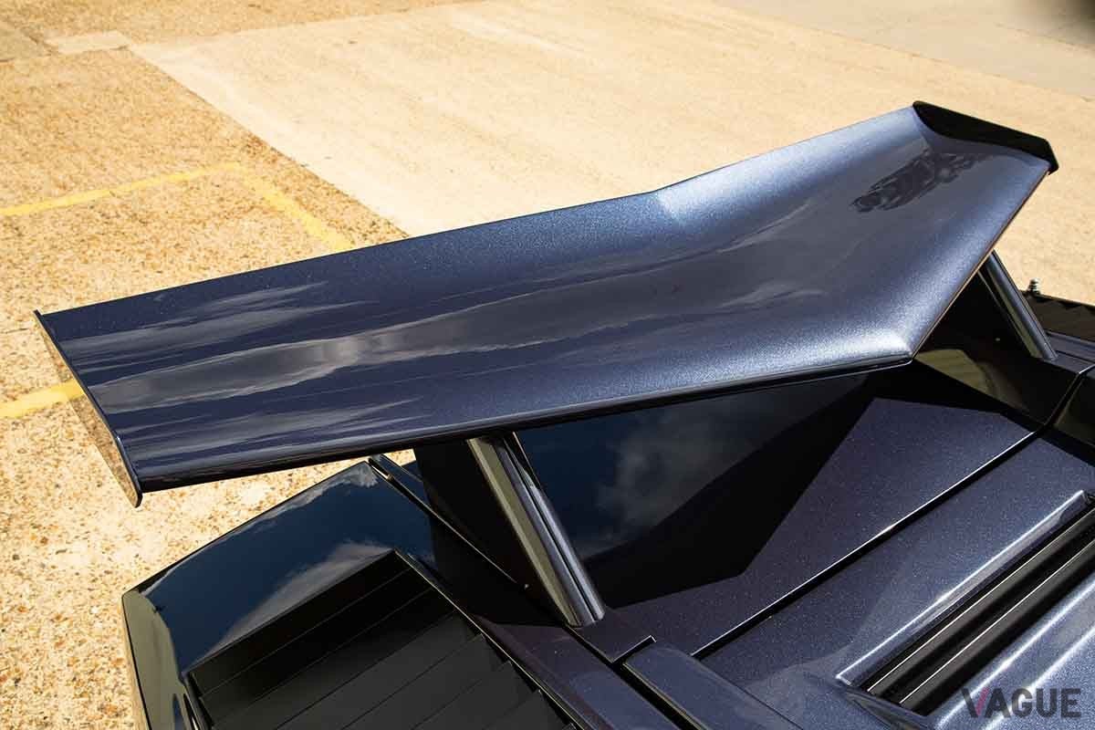 オークションに出品予定の1988年式ランボルギーニ「カウンタック5000クワトロバルボーレ」Tom Gidden(c)2025 Courtesy of RM Sotheby's