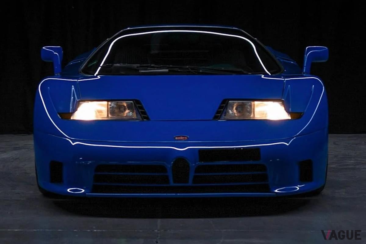 2025年10月に開催されたブロードアロー・オークションで高値で落札された1992年製ブガッティ「EB110 GT」