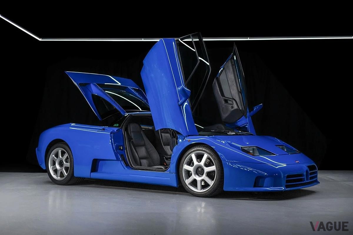 2025年10月に開催されたブロードアロー・オークションで高値で落札された1992年製ブガッティ「EB110 GT」