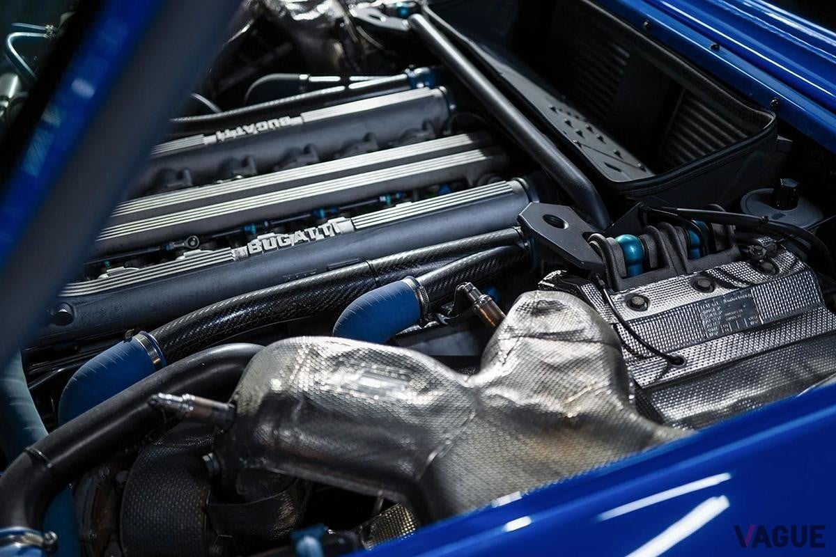 2025年10月に開催されたブロードアロー・オークションで高値で落札された1992年製ブガッティ「EB110 GT」