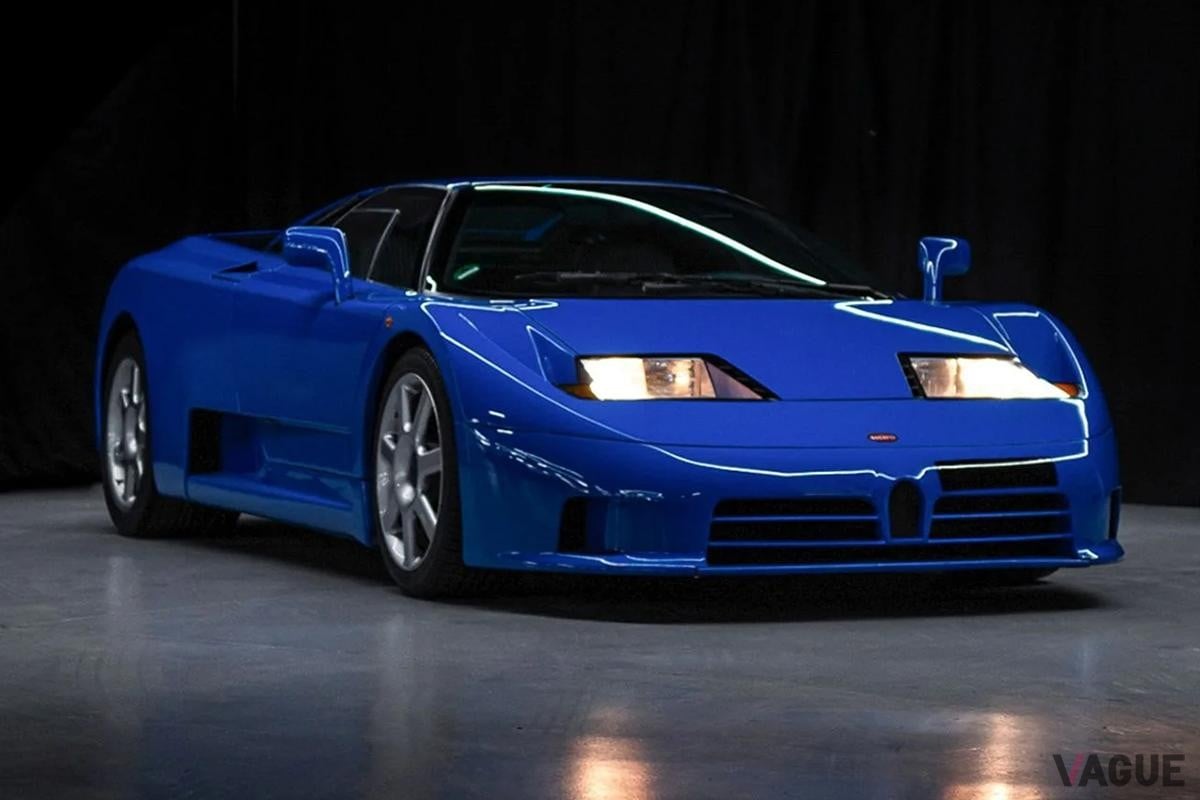 2025年10月に開催されたブロードアロー・オークションで高値で落札された1992年製ブガッティ「EB110 GT」