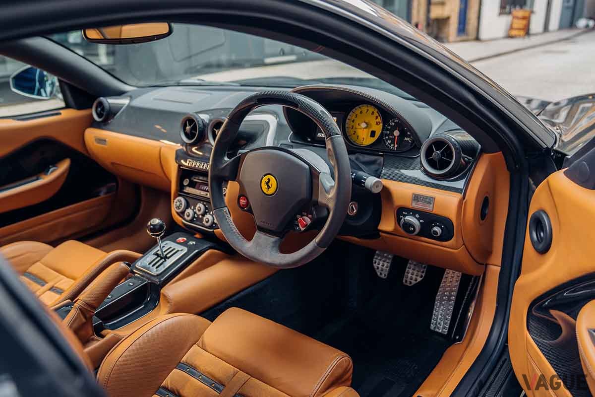 オークションに登場した2012年式フェラーリ「599GTBフィオラノ」Alex Penfold(c)2025 Courtesy of RM Sotheby's