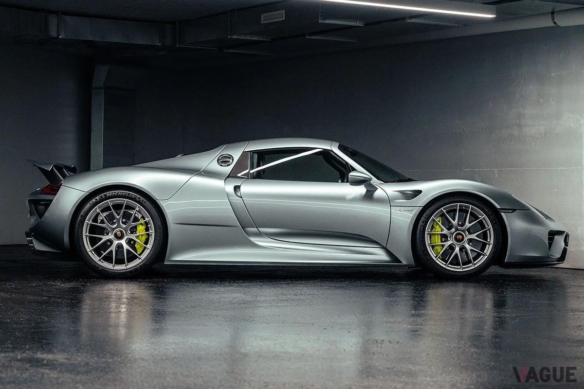 スイス・チューリッヒで開催されたブロードアローオークションに出品され落札された2015年式ポルシェ「918スパイダー」