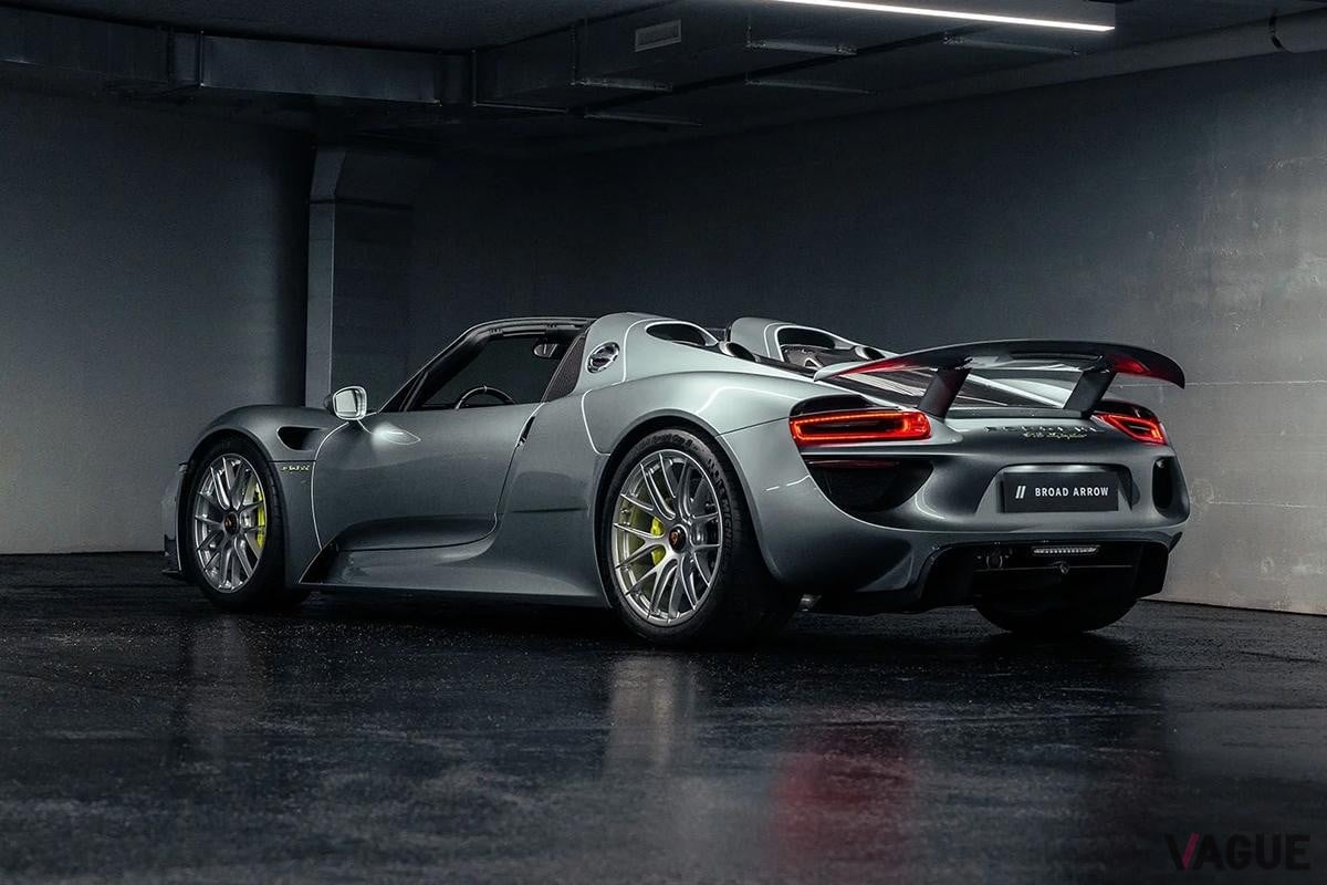 スイス・チューリッヒで開催されたブロードアローオークションに出品され落札された2015年式ポルシェ「918スパイダー」