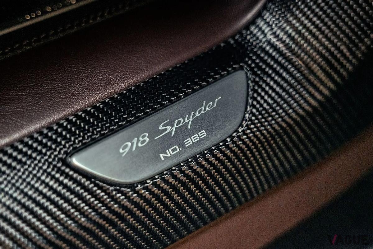 スイス・チューリッヒで開催されたブロードアローオークションに出品され落札された2015年式ポルシェ「918スパイダー」