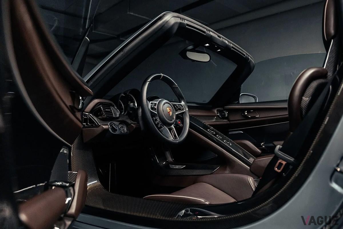 スイス・チューリッヒで開催されたブロードアローオークションに出品され落札された2015年式ポルシェ「918スパイダー」