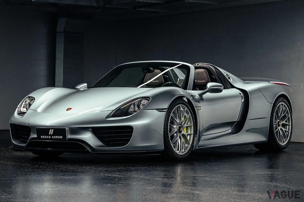 スイス・チューリッヒで開催されたブロードアローオークションに出品され落札された2015年式ポルシェ「918スパイダー」